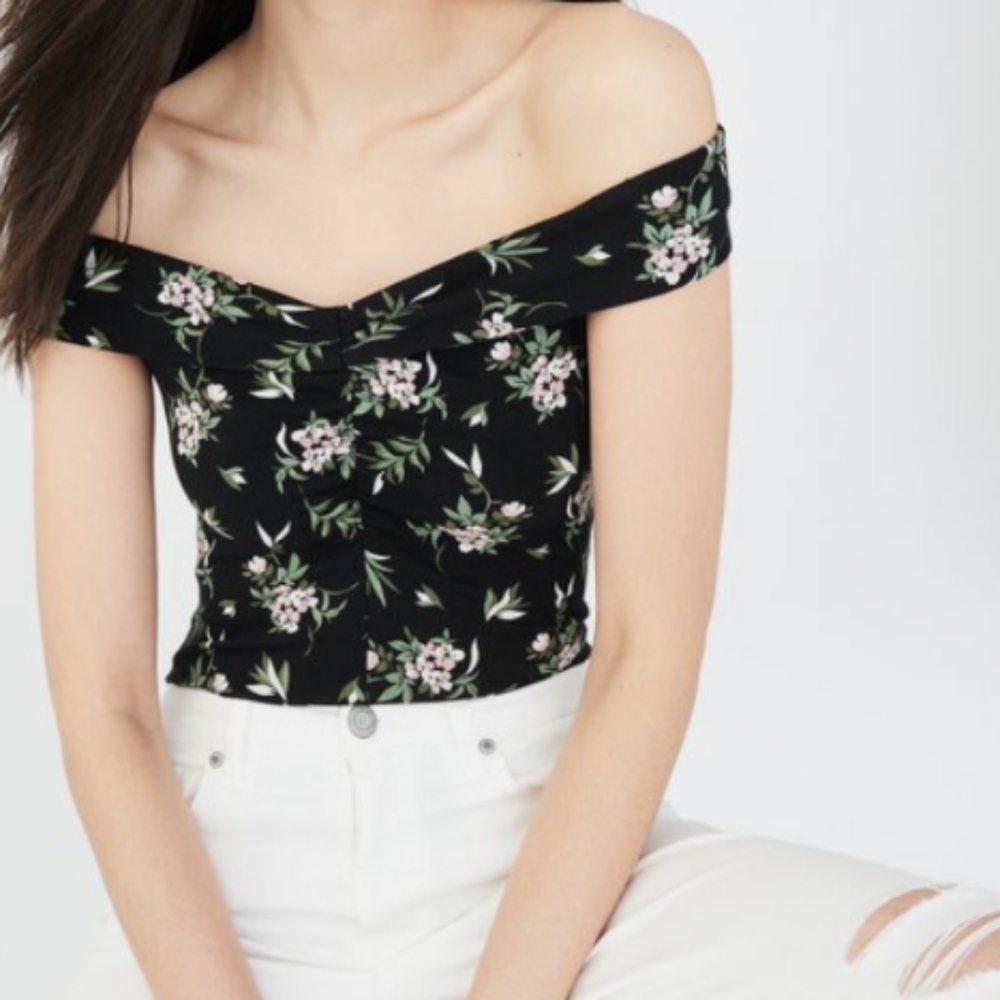 Aeropastle off shoulder floral shirt